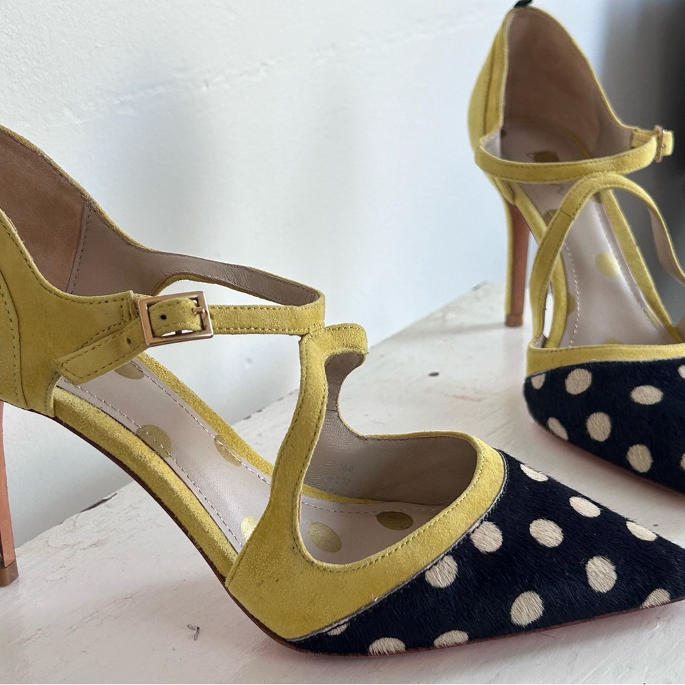 Boden Tisha Yellow Suede Navy and White Polka Dot Heels 38 / 7.5